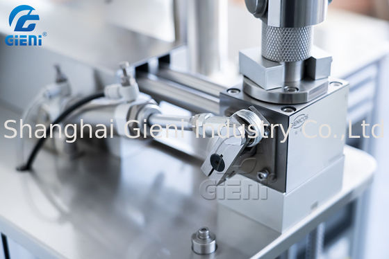 Το διπλό χείλι ακροφυσίων σχολιάζει το ανοξείδωτο 20L μηχανών πλήρωσης