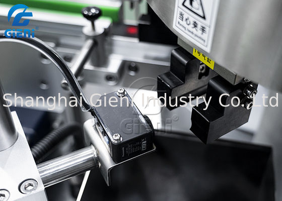 μη γλιστρώντας μηχανή μαρκαρίσματος κραγιόν 90pcs/Min καλλυντική