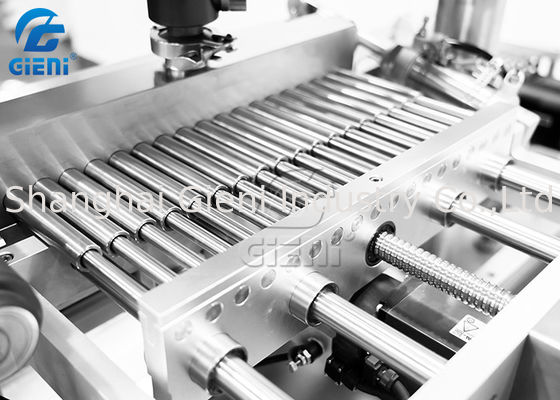 Γεμίζοντας και δροσίζοντας γραμμή παραγωγής αυτόματου κραγιόν 18 κοιλοτήτων