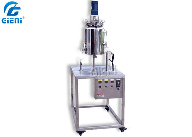 Καλή τιμή. Hand Pouring Type Lipstick Filling Machine 10L - 50L Volume With SUS304 Table σε απευθείας σύνδεση